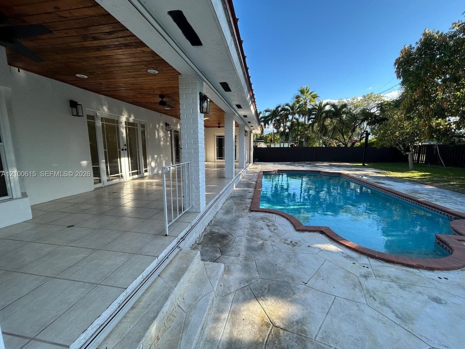 15030 SW 89th Ave photo 5