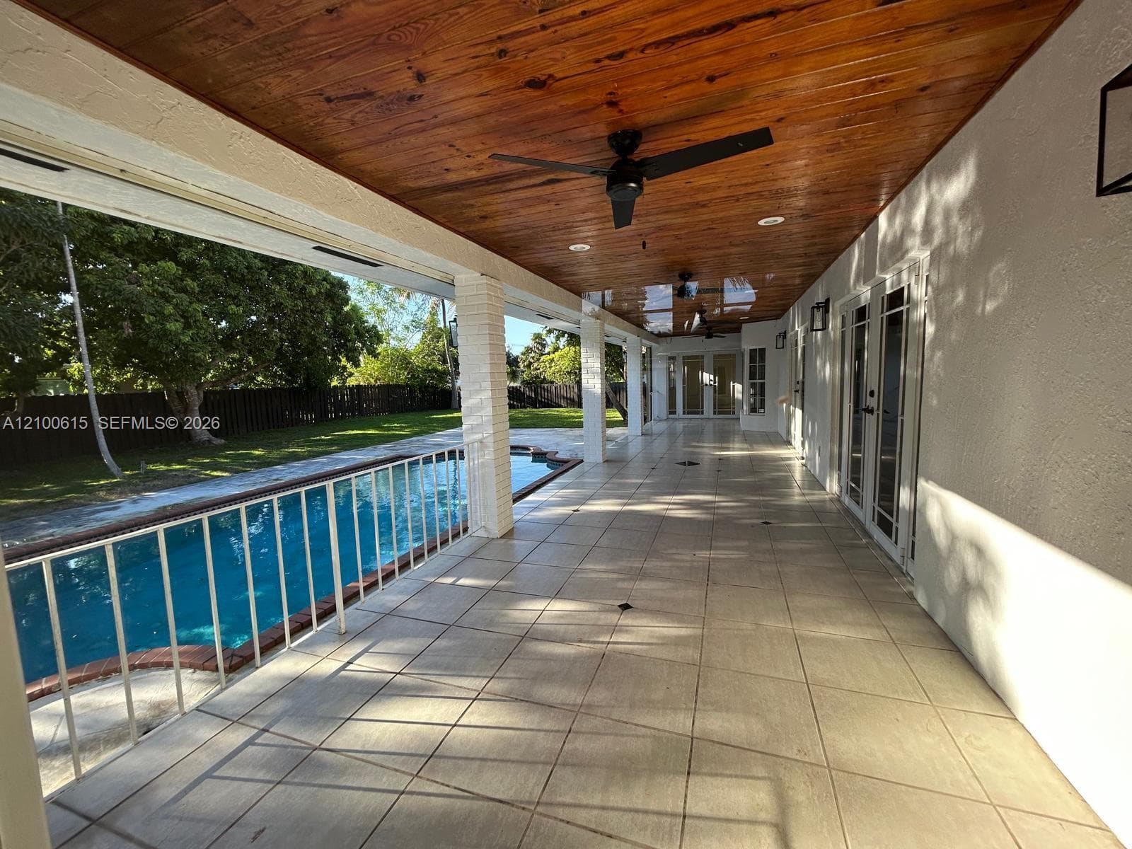 15030 SW 89th Ave photo 4