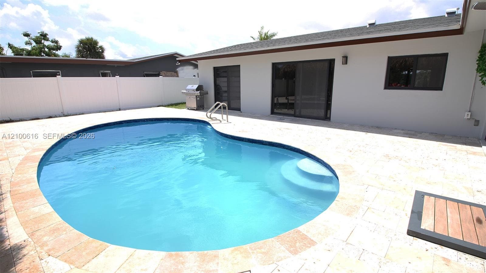 1415 W Camino Real #0 photo 8