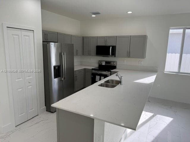 1828 NE 1st St photo 7