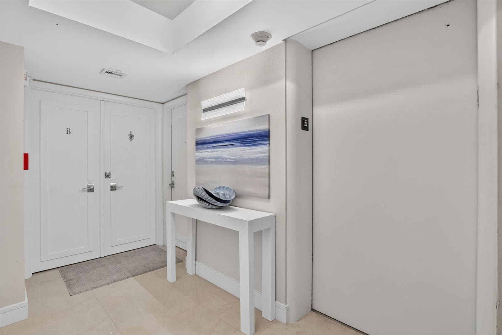 Elevator landing