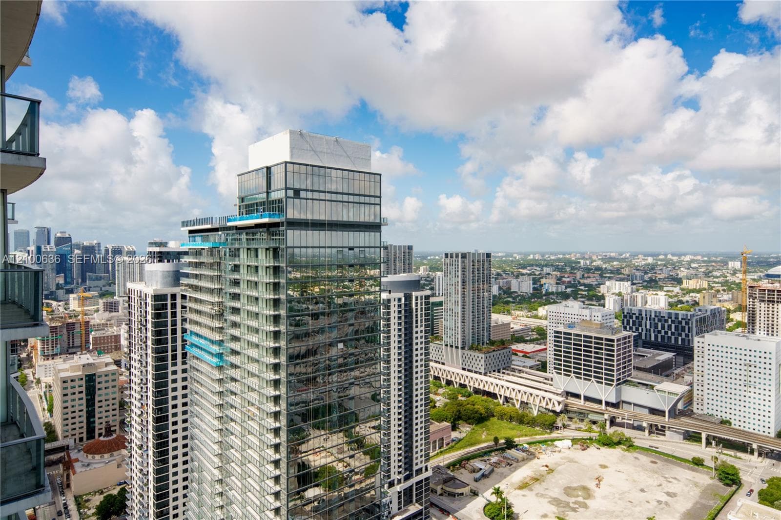 Paramount Miami Worldcenter · #4406 in Miami - Photo 6