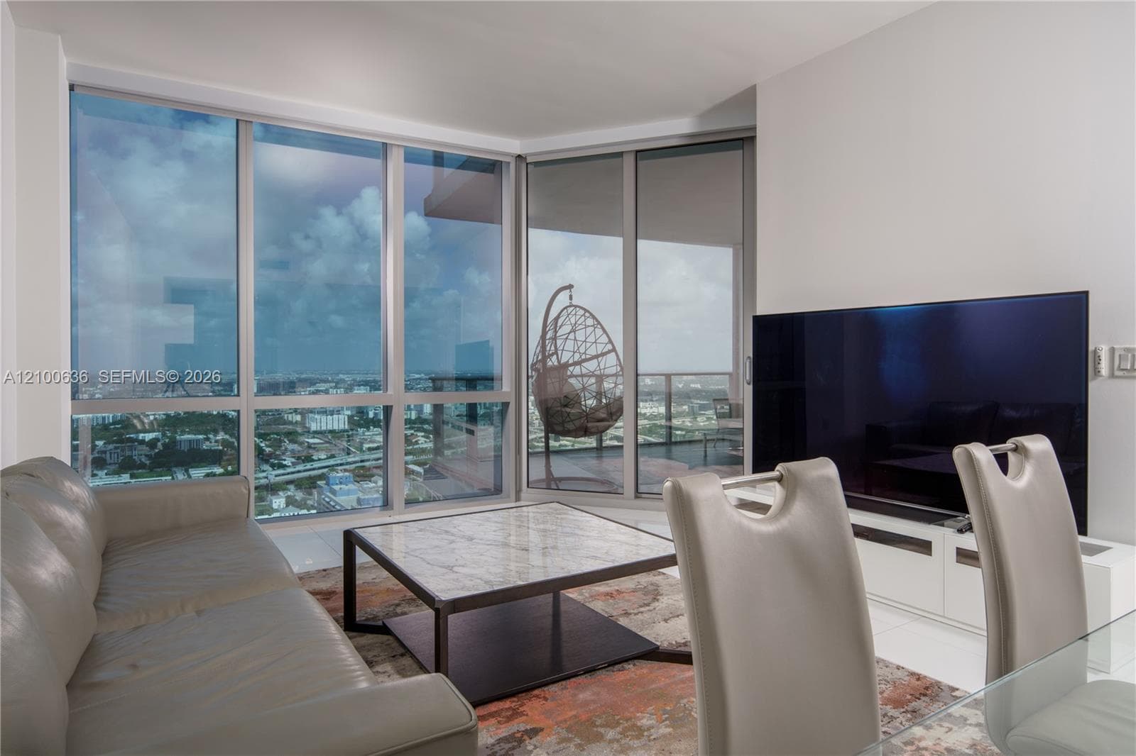 Paramount Miami Worldcenter · #4406 in Miami - Photo 33