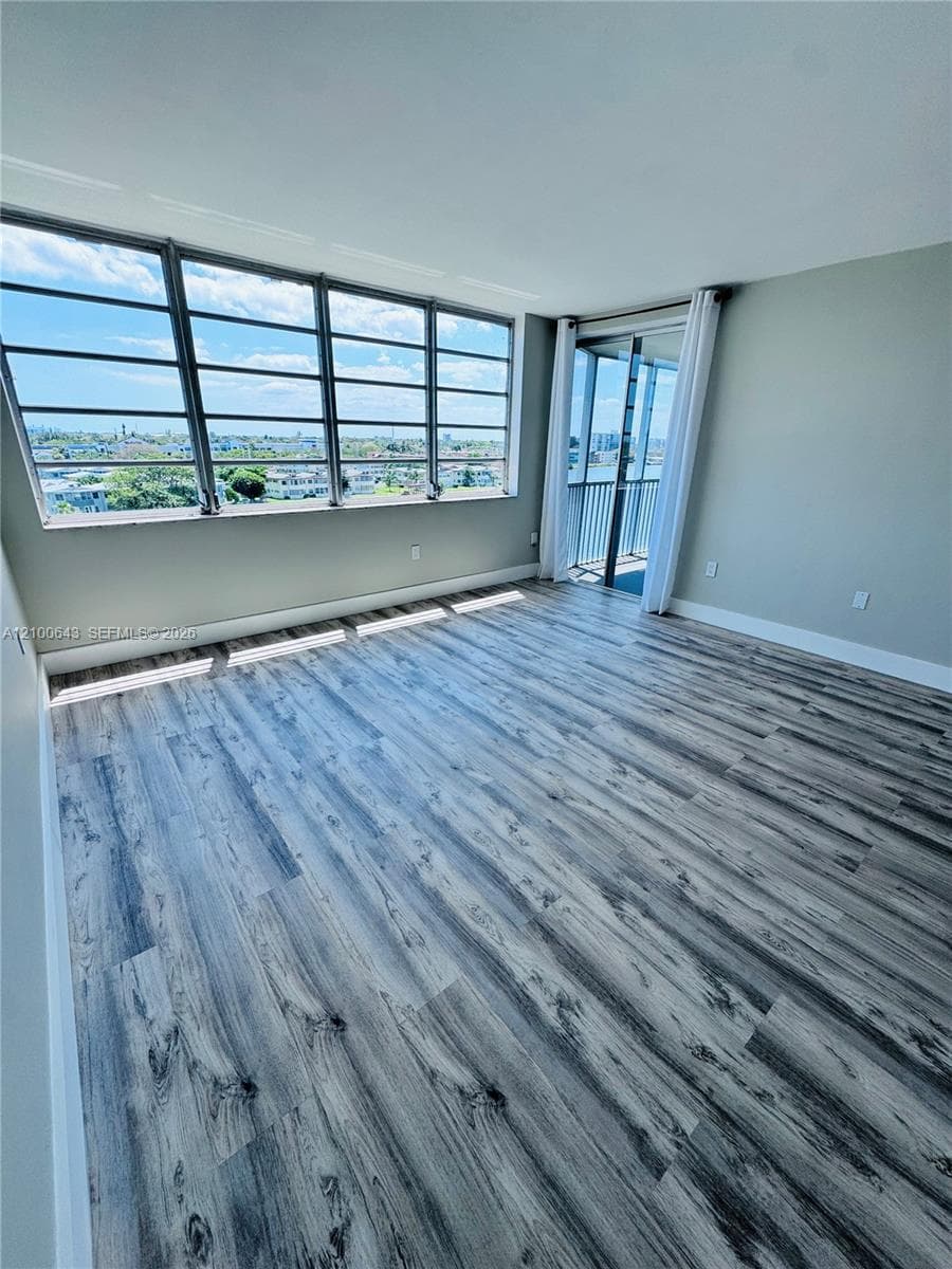 JADE WINDS GROUP-DAISY GA · #725 in Miami - Photo 13