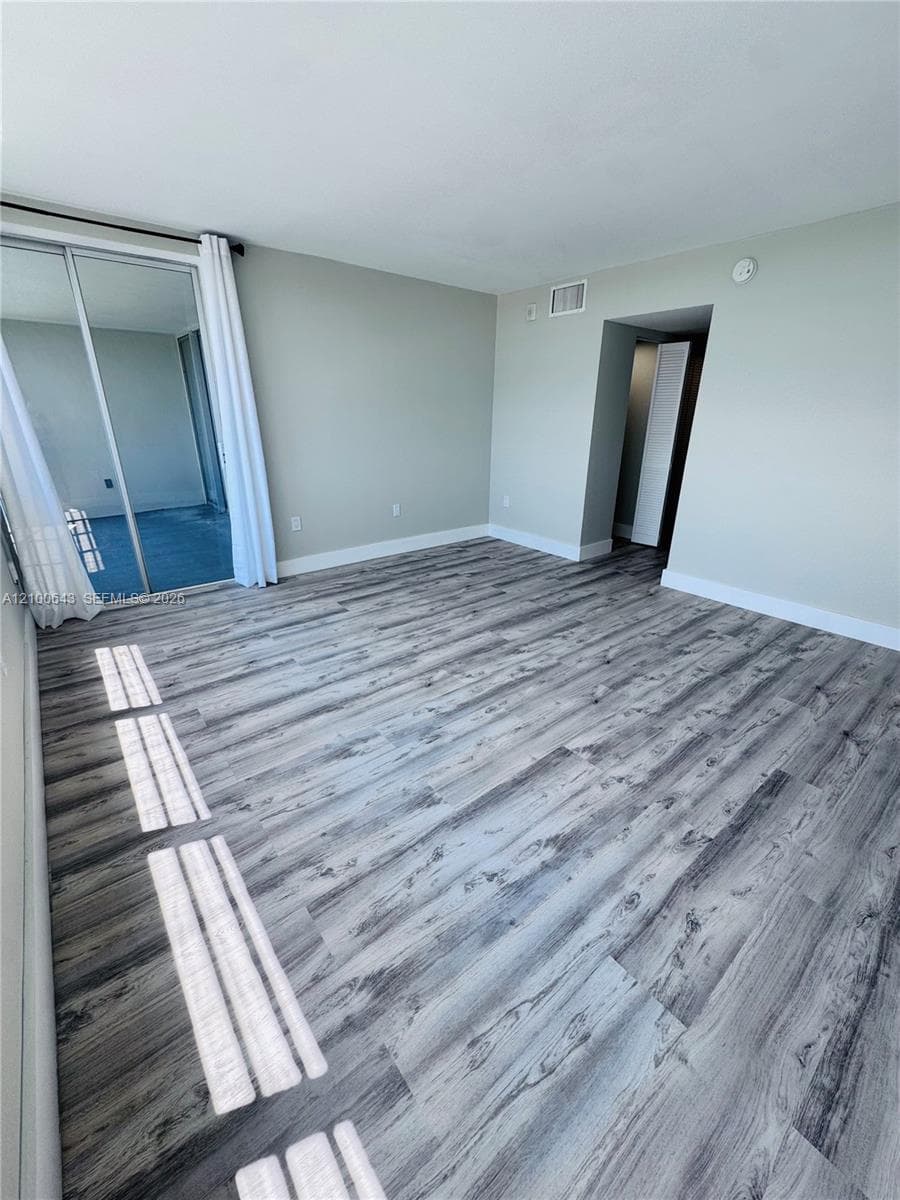JADE WINDS GROUP-DAISY GA · #725 in Miami - Photo 12