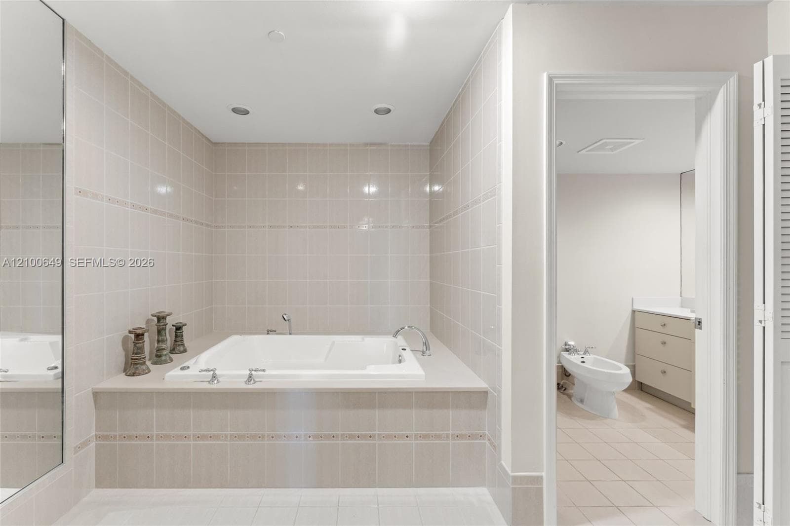 Emerald Bay at Key Colony · #310 in Key Biscayne - Photo 24