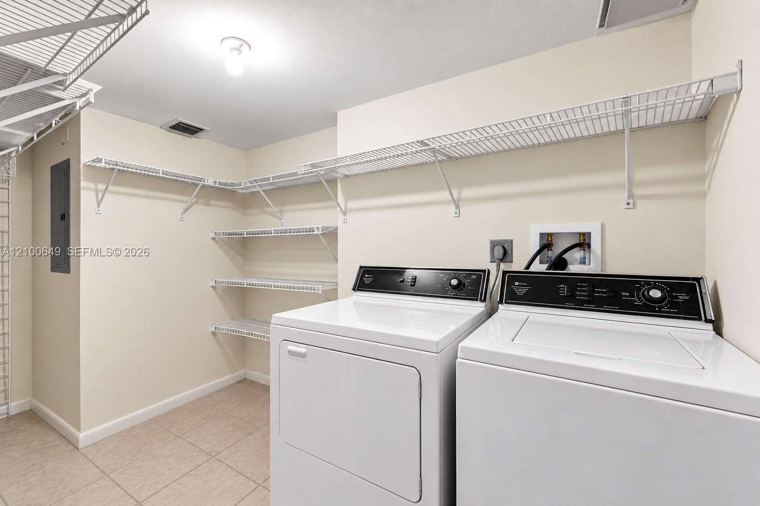 Emerald Bay at Key Colony · #310 in Key Biscayne - Photo 31