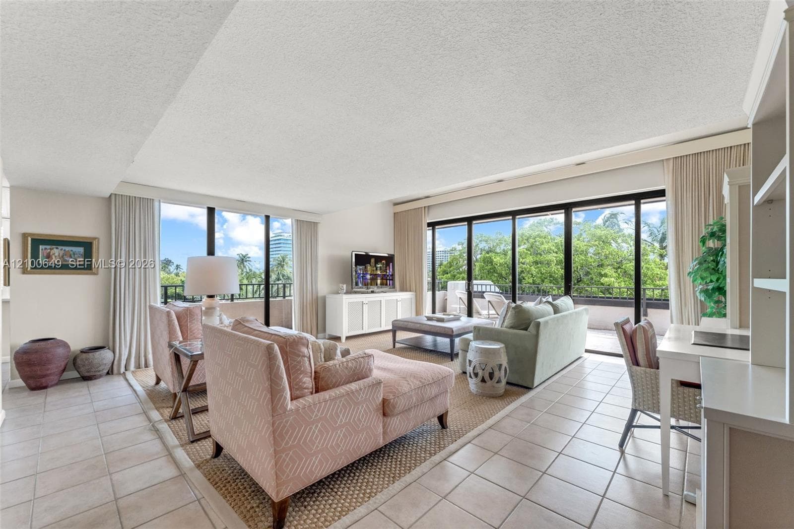 Emerald Bay at Key Colony · #310 in Key Biscayne - Photo 4