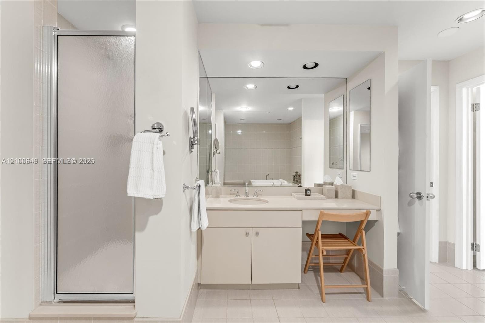 Emerald Bay at Key Colony · #310 in Key Biscayne - Photo 25