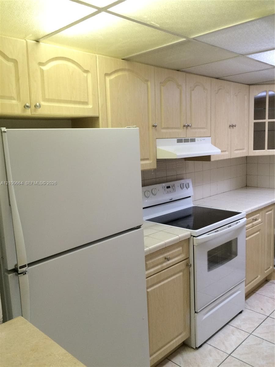 PARK EAST CONDO · #A216 in Miami - Photo 3