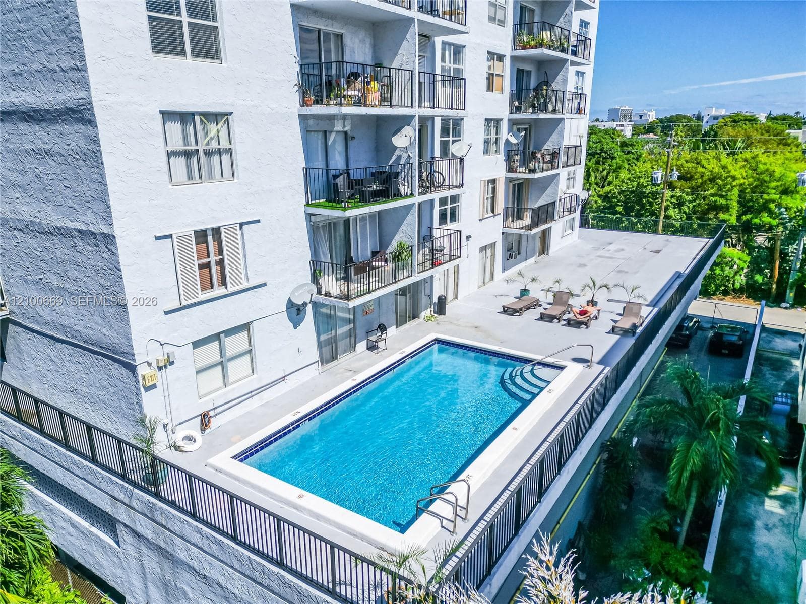 BAYCOURT TOWERS CONDO · #7A in Miami Beach - Photo 23