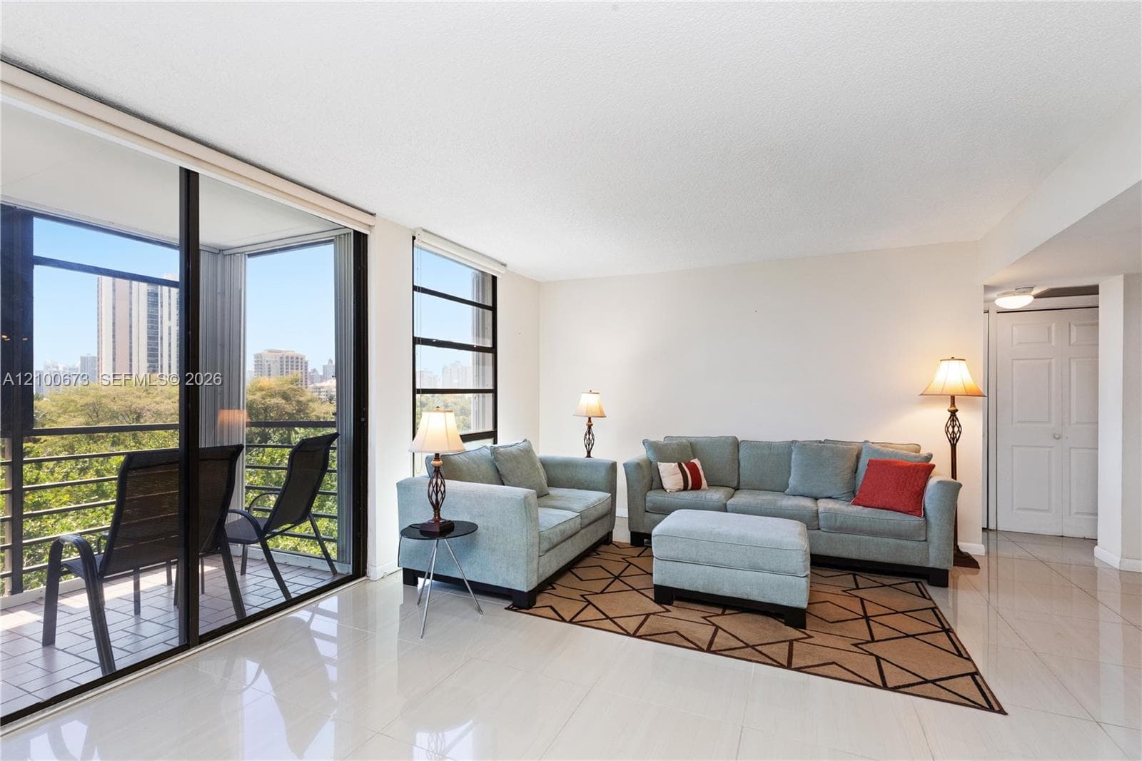 BISCAYA IV CONDO · #605 in Aventura - Photo 26