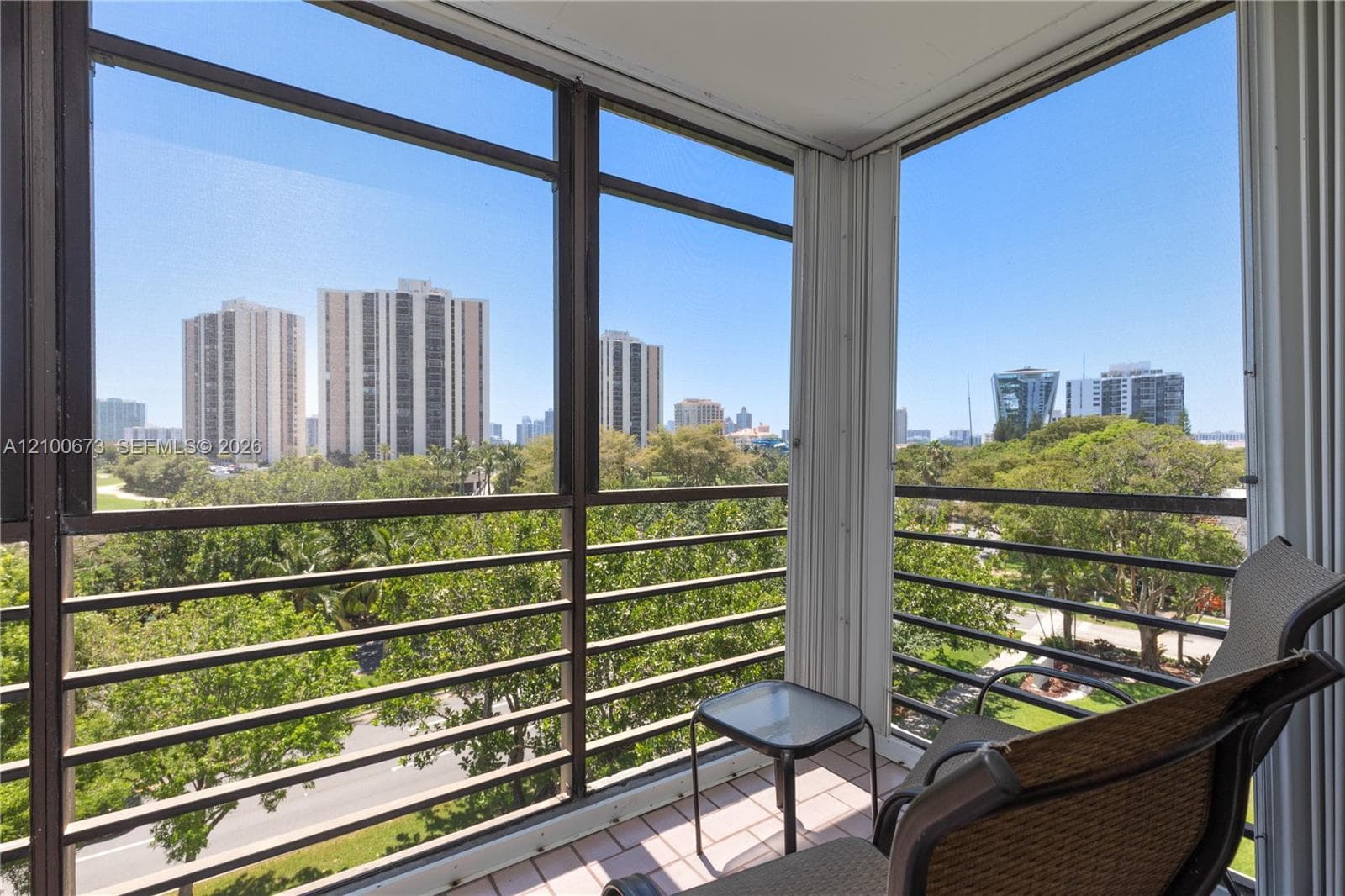 BISCAYA IV CONDO · #605 in Aventura - Photo 4