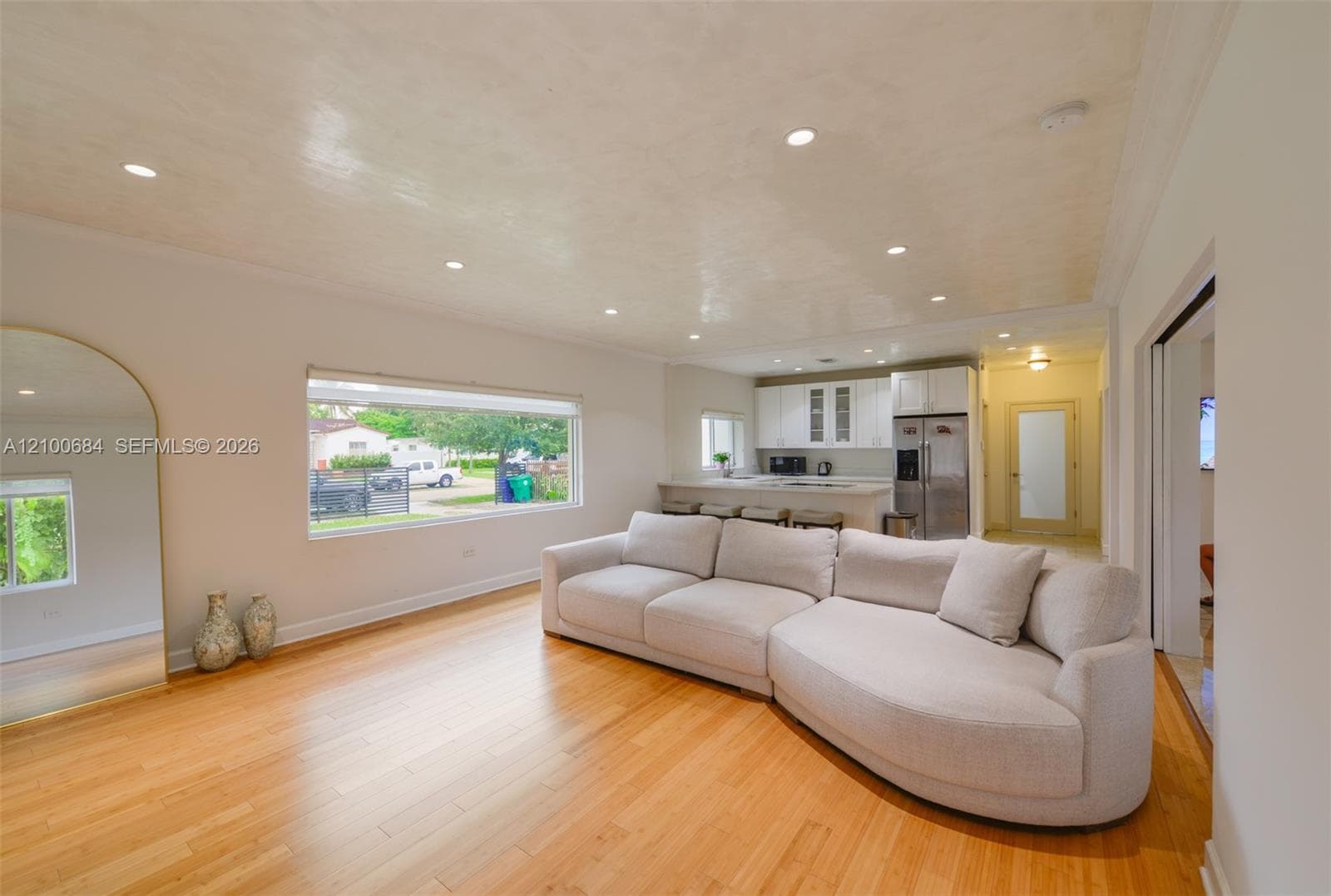 535 SW 39th Ave photo 6