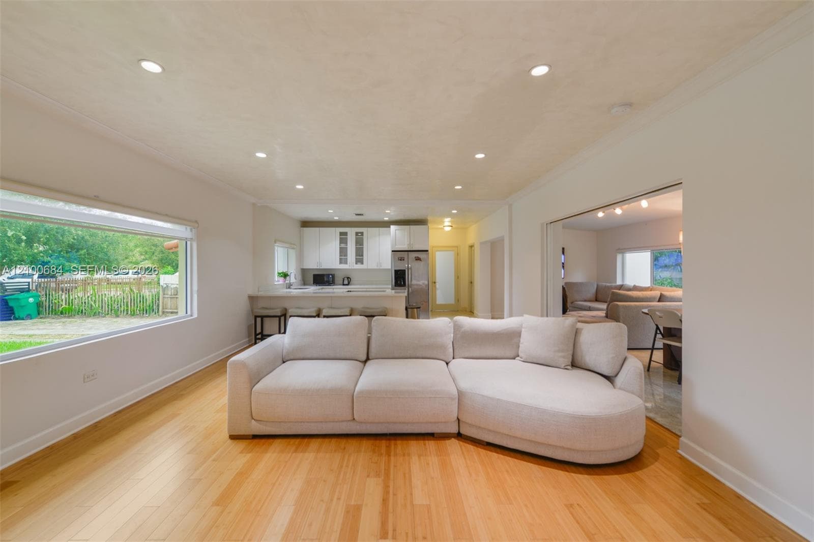 535 SW 39th Ave photo 5