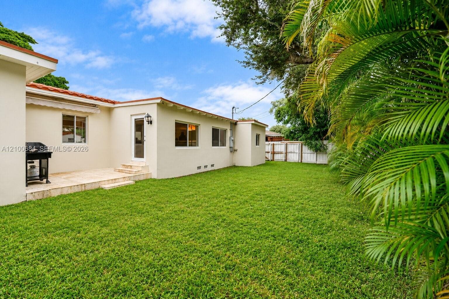 535 SW 39th Ave photo 33