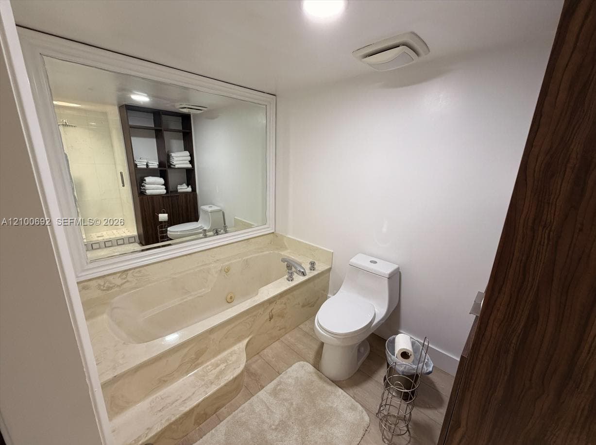 Brickell Key One · #A1216 in Miami - Photo 6