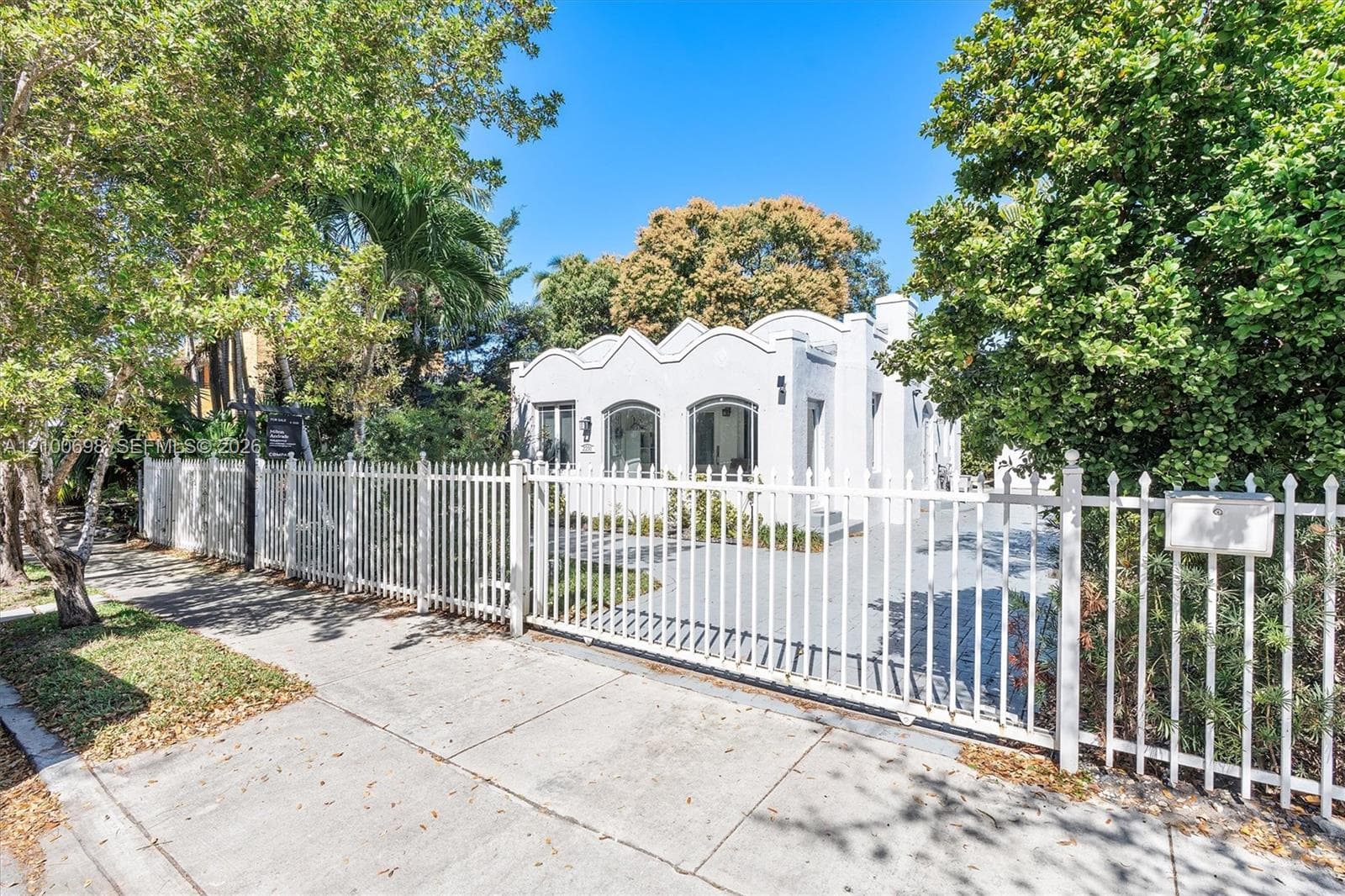 2231 SW 17th St photo 33