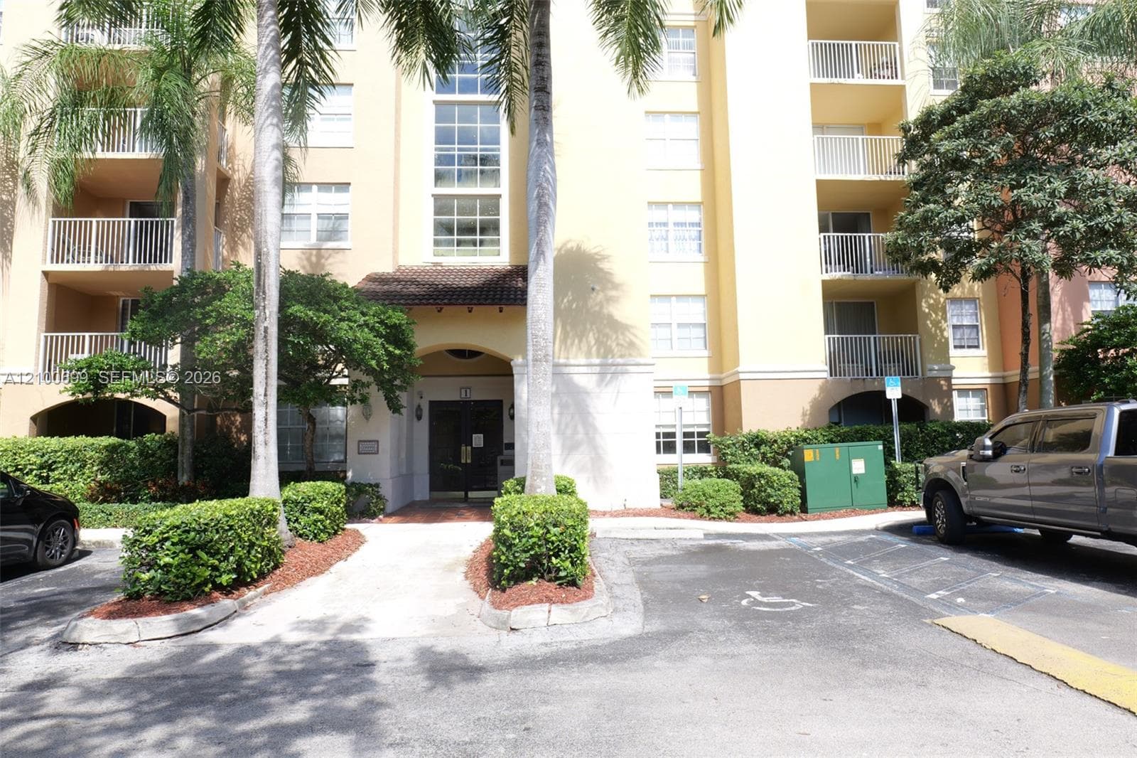 THE YACHT CLUB AT AVENTUR · #1107 in Aventura - Photo 25