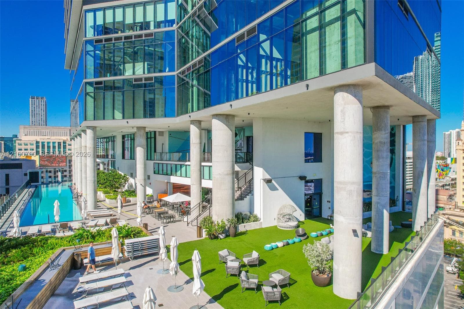 The Elser Hotel & Residences · #3718-3719 in Miami - Photo 46