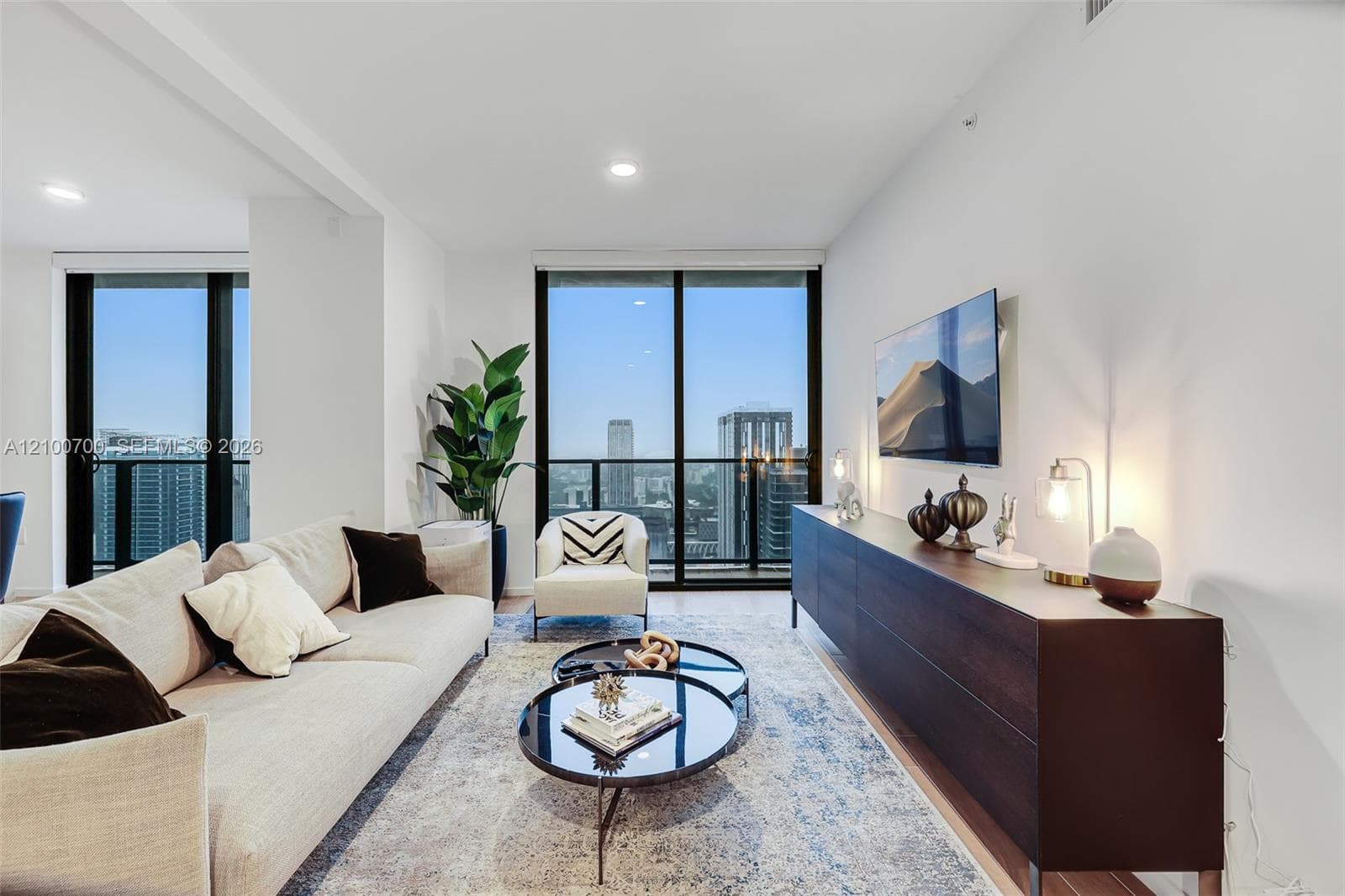 The Elser Hotel & Residences · #3718-3719 in Miami - Photo 8