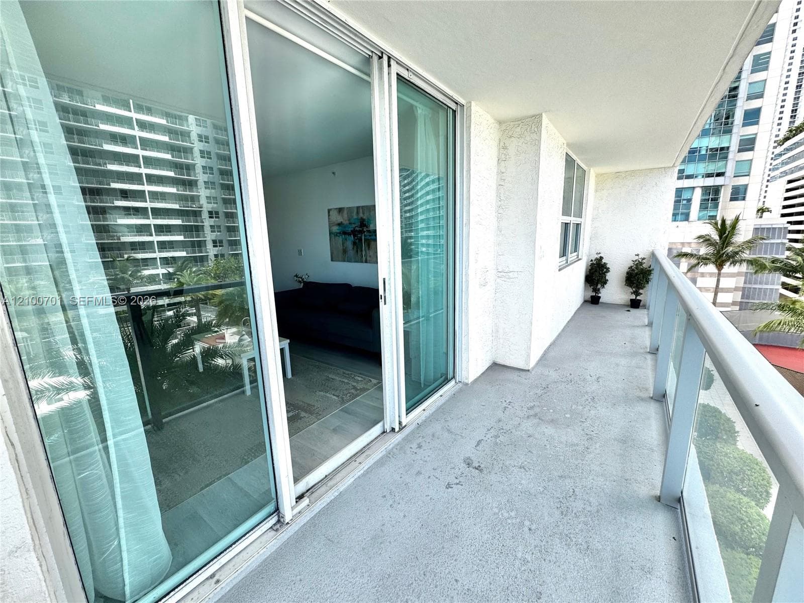The Mark on Brickell · #906 in Miami - Photo 13