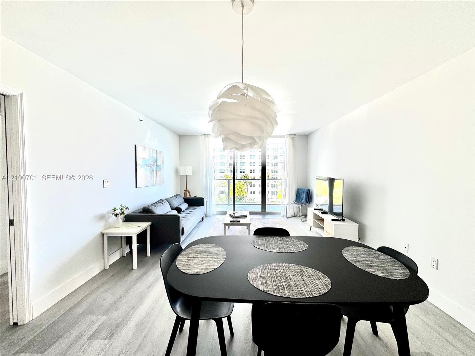 The Mark on Brickell · #906 in Miami - Photo 4