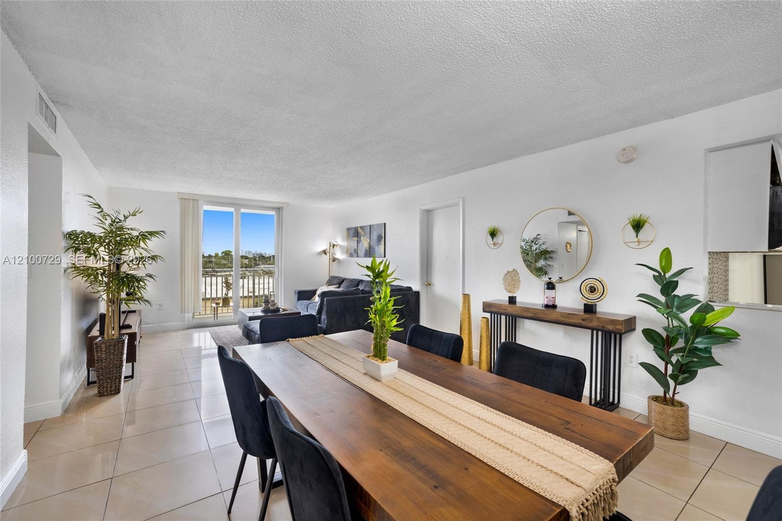 Harbour Pointe Condo · #501 in Miami - Photo 5