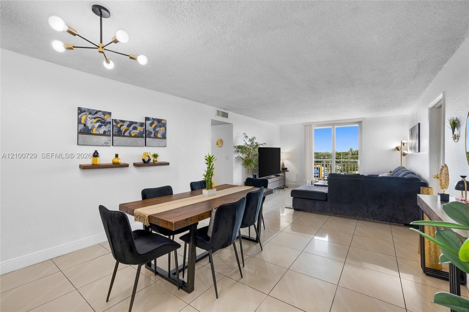 Harbour Pointe Condo · #501 in Miami - Photo 4