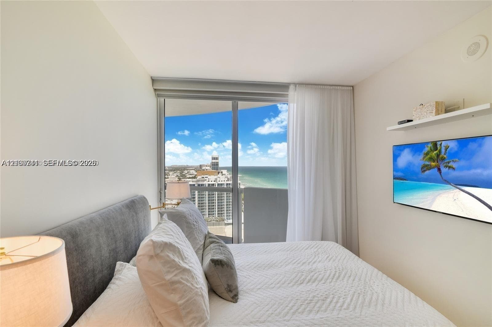Akoya · #2810 in Miami Beach - Photo 5