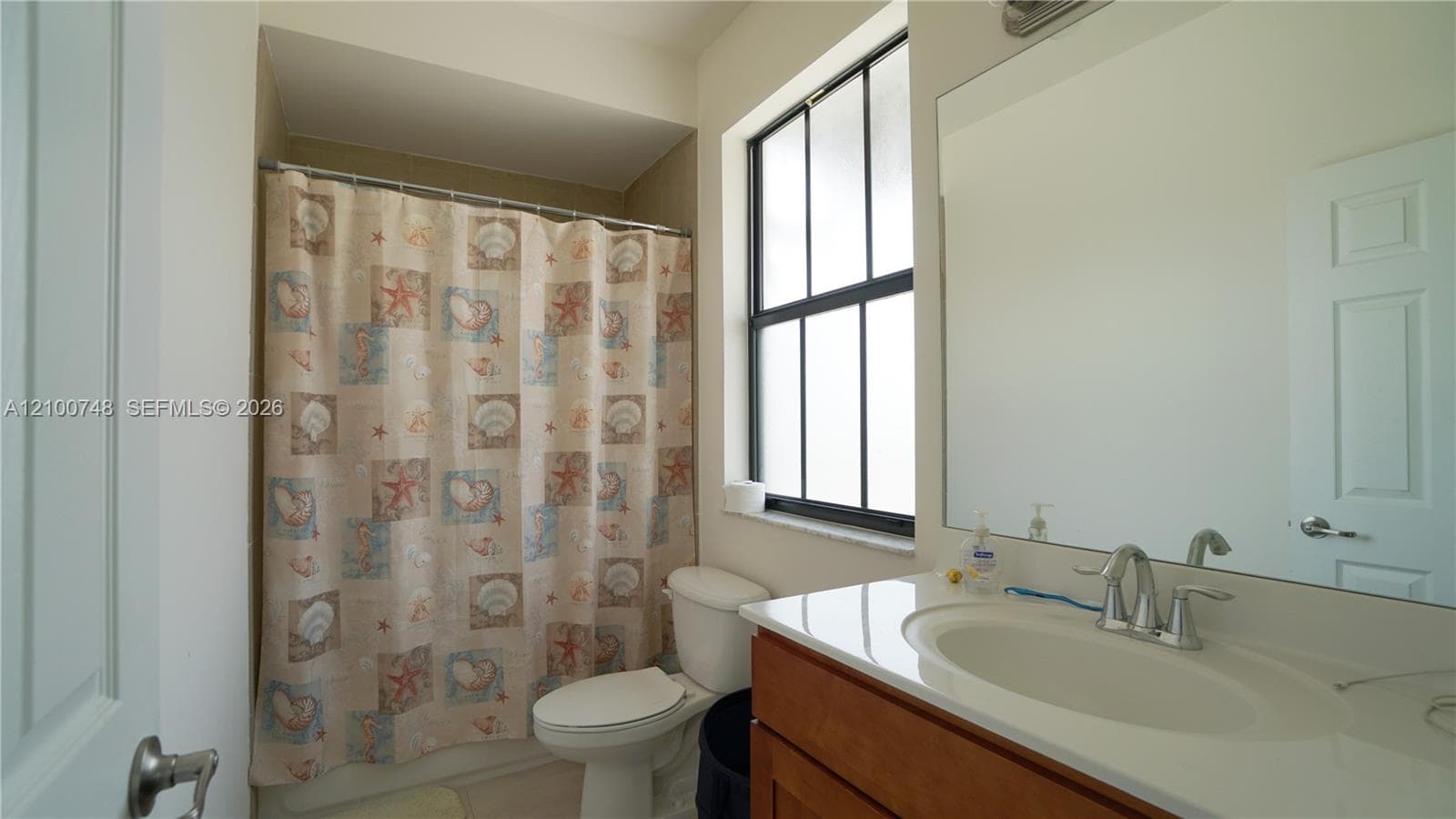10401 NW 61st Ln photo 19