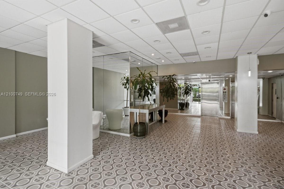 ADMIRAL TOWERS CONDO · #208 in Miami Beach - Photo 27