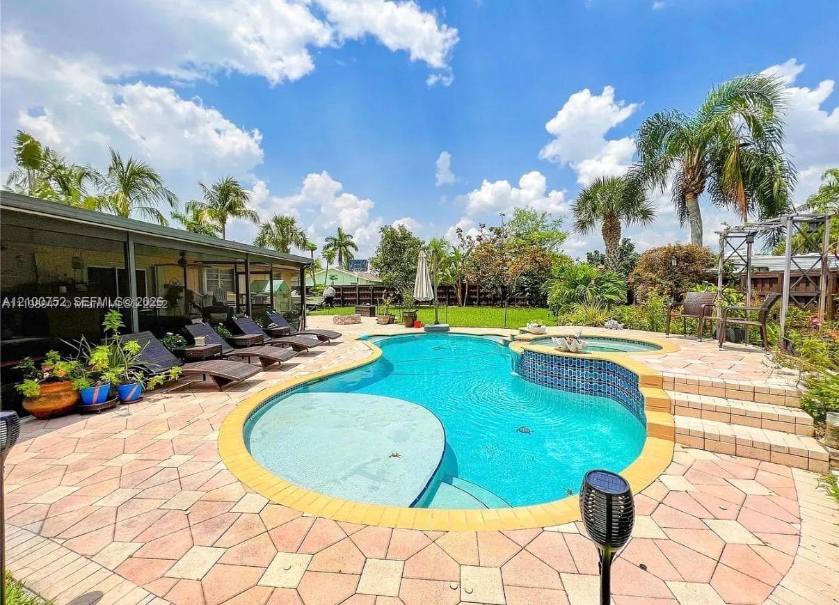 28125 SW 158th Pl photo 9