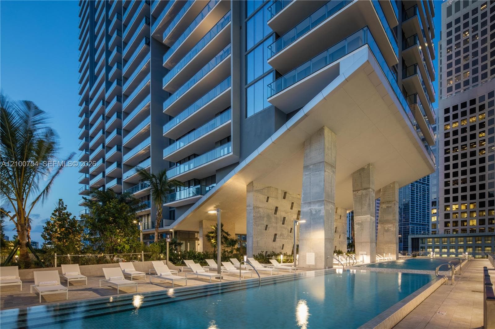 Reach Brickell City Centre · #1106 in Miami - Photo 42