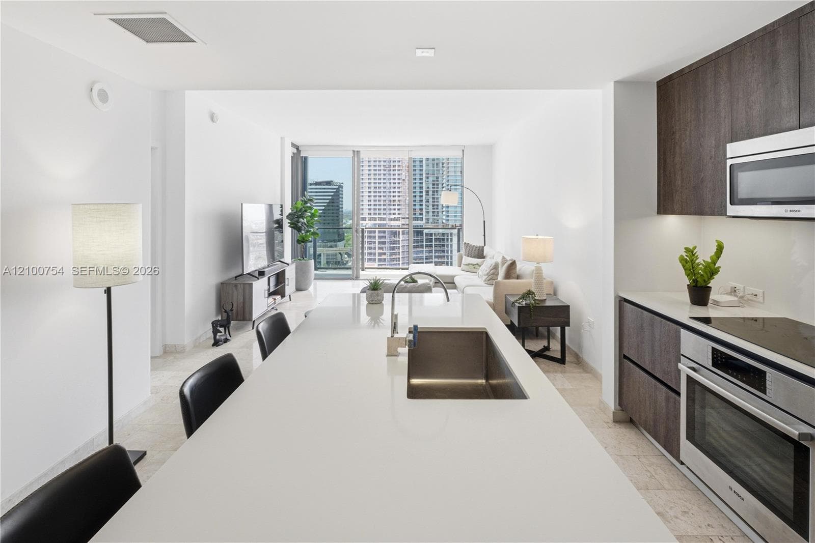 Reach Brickell City Centre · #1106 in Miami - Photo 14