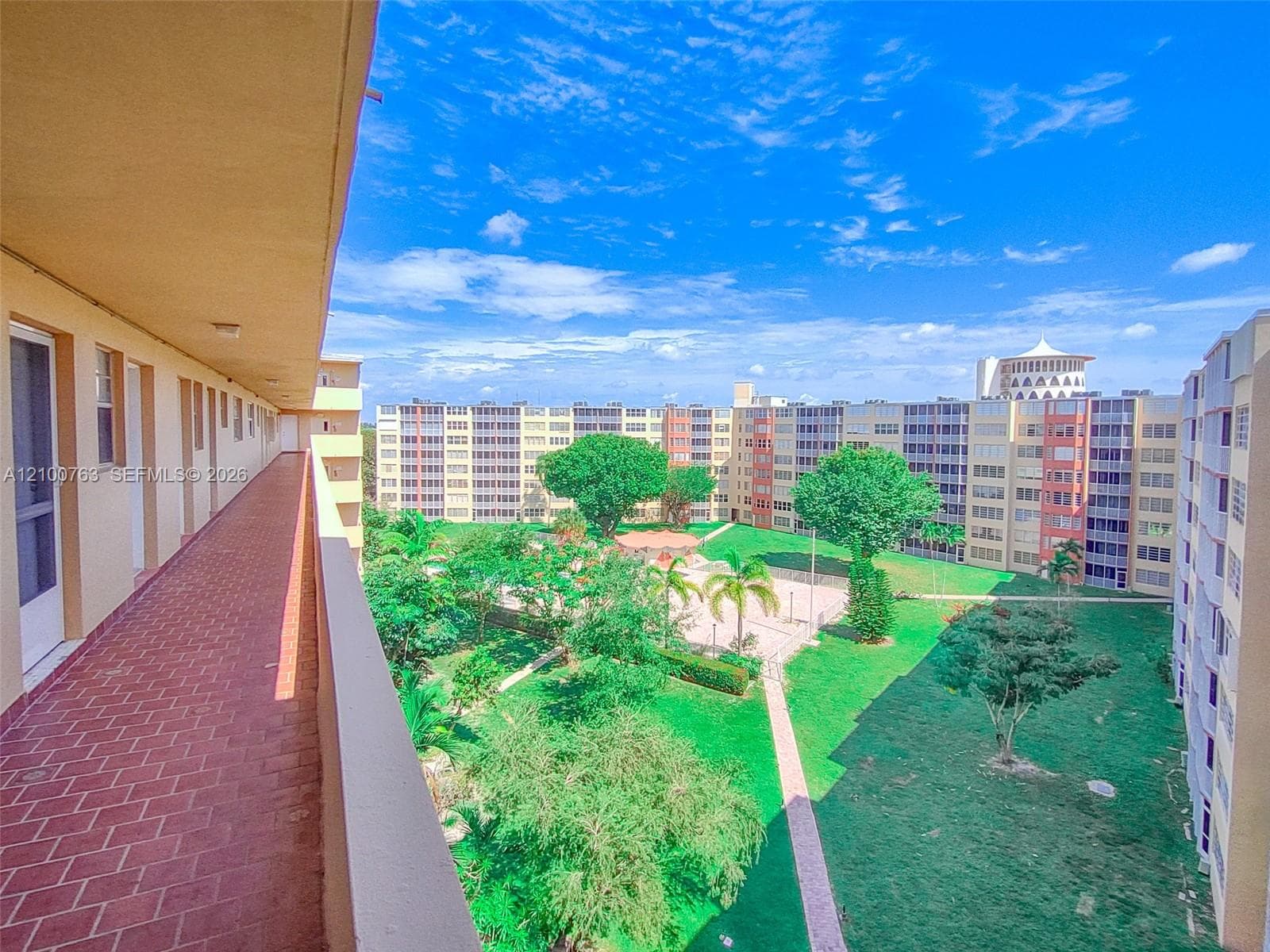 JADE WINDS GROUP-DAISY GA · #729-4 in Miami - Photo 2