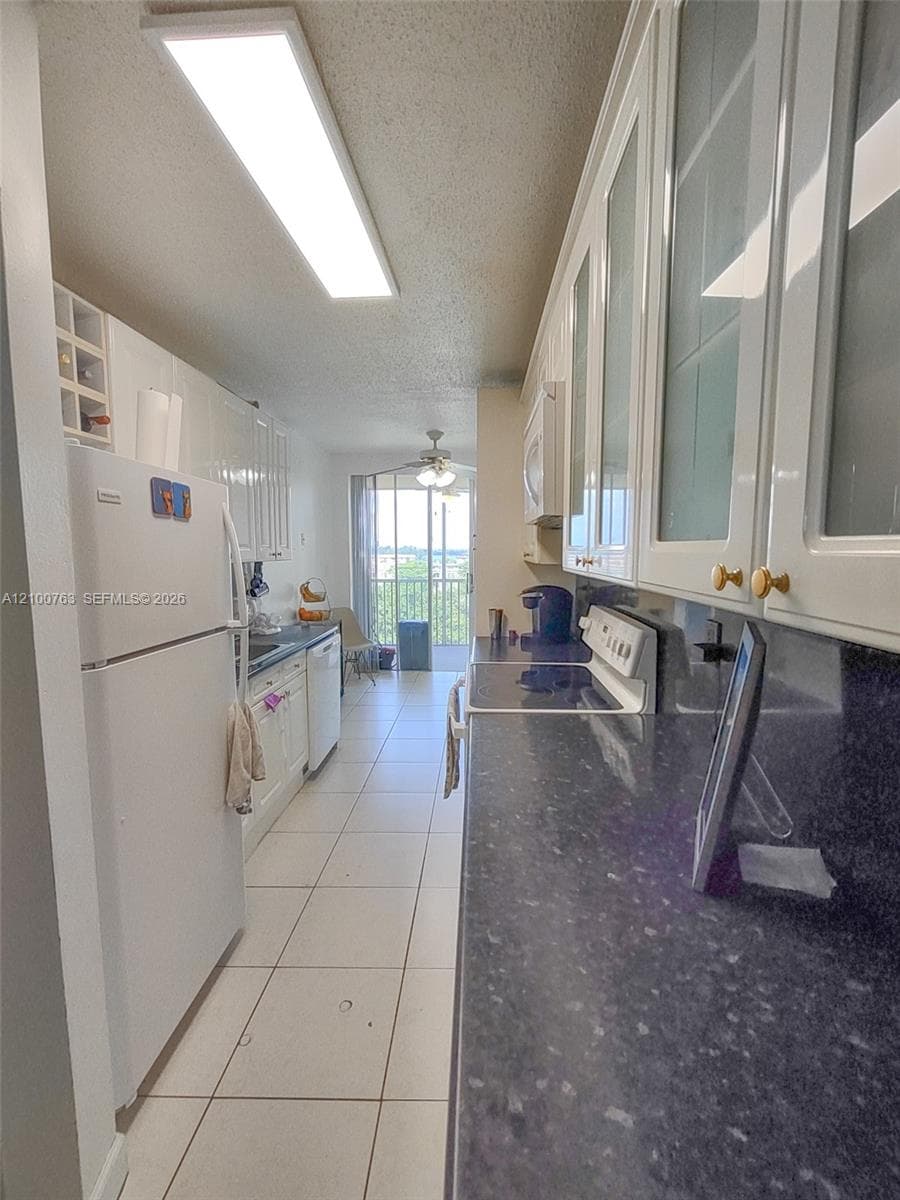 JADE WINDS GROUP-DAISY GA · #729-4 in Miami - Photo 17