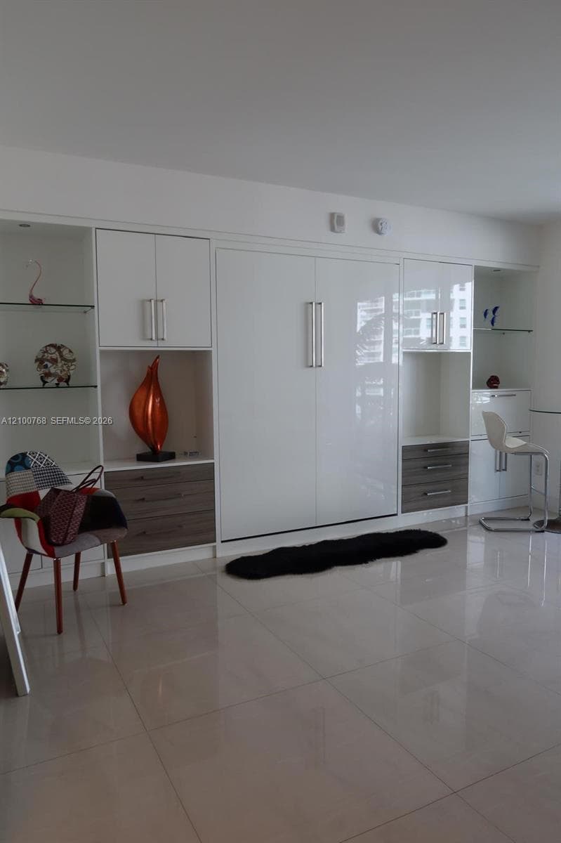 Brickell House · #1600 in Miami - Photo 5