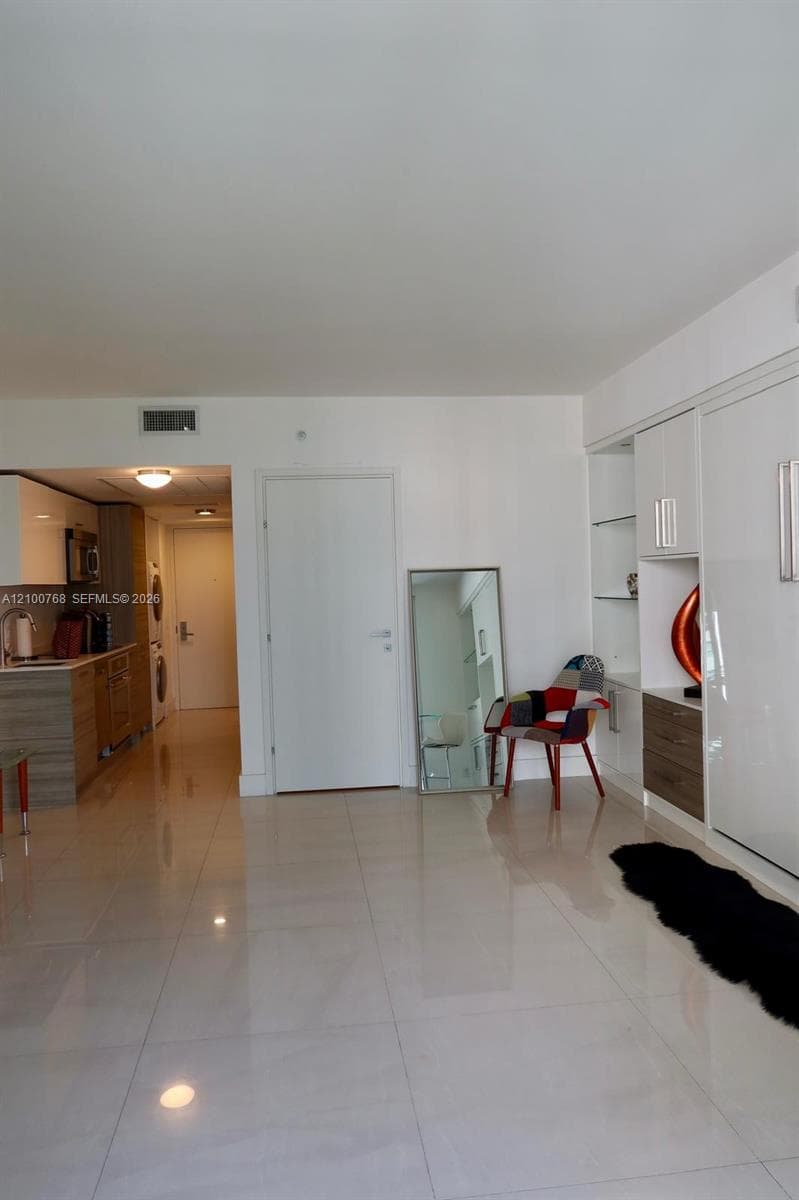Brickell House · #1600 in Miami - Photo 10