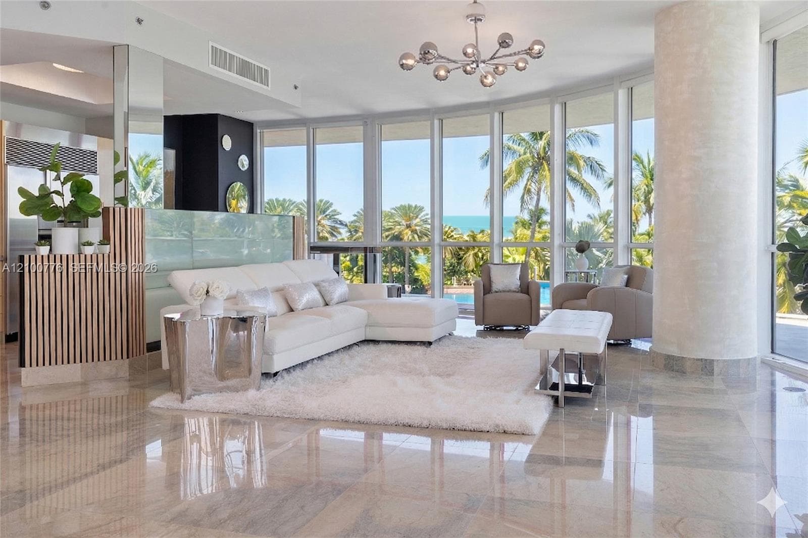 Continuum South · #506 in Miami Beach - Photo 2