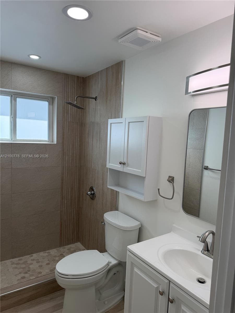 7 53 41 HIALEAH 17TH ADDN · #1 in Hialeah - Photo 3