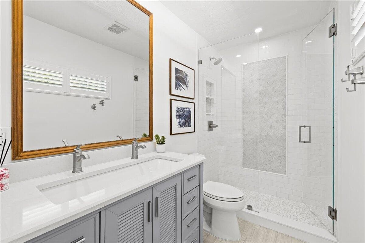 Primary Bathroom | Remodeled 2017