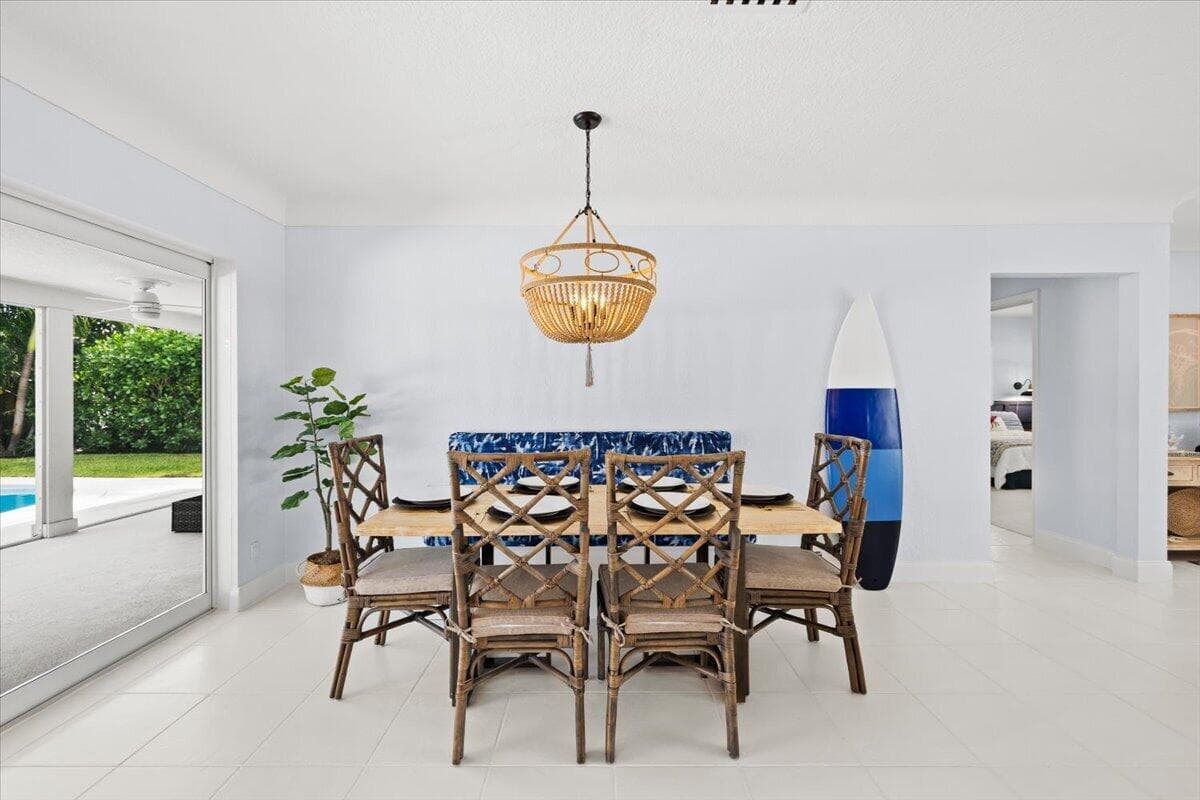Dining Area | 11'11" × 10'7"