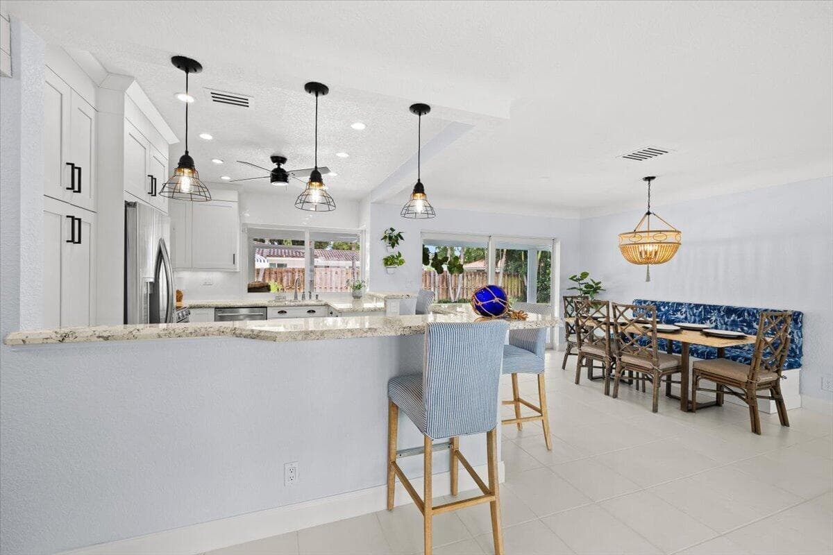 Kitchen & Dining | Breakfast Bar Seating