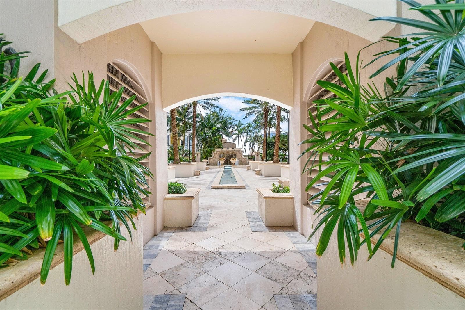 052-801SouthOliveAvenue-Unit820-WestPalm