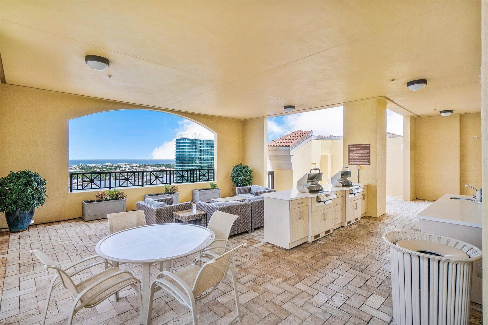055-801SouthOliveAvenue-Unit820-WestPalm