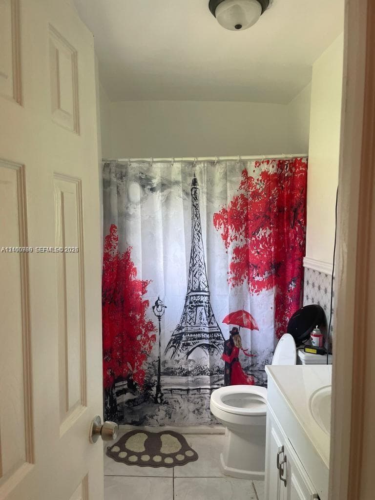 1137 NW 58th Ter photo 6