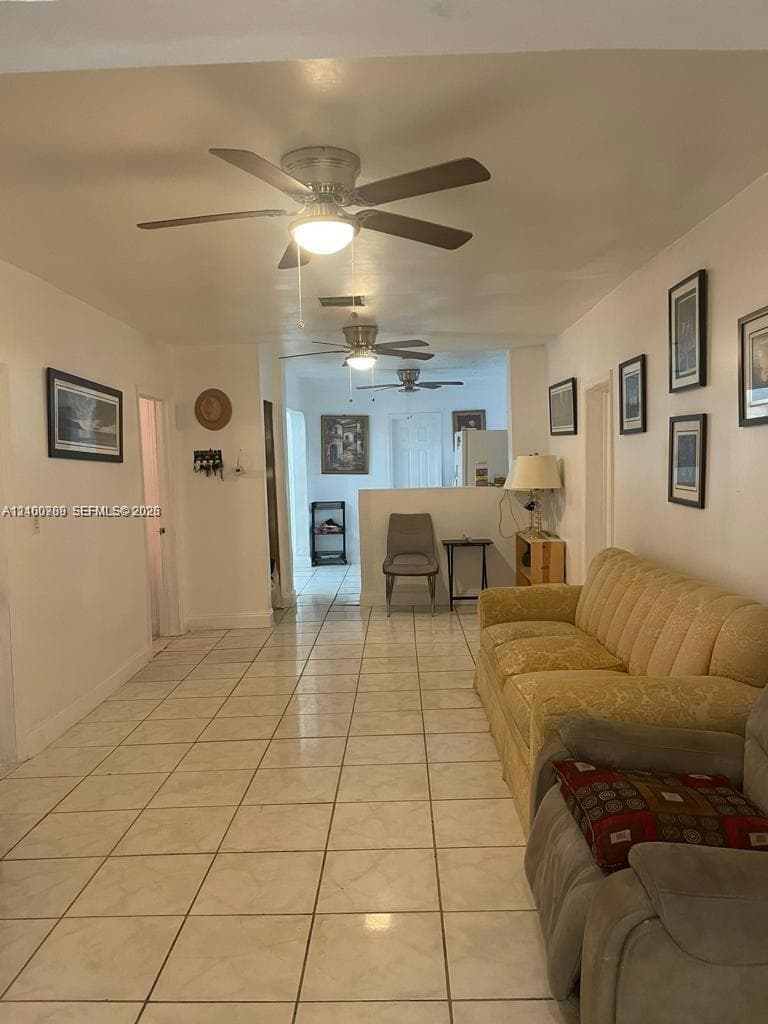 1137 NW 58th Ter photo 7