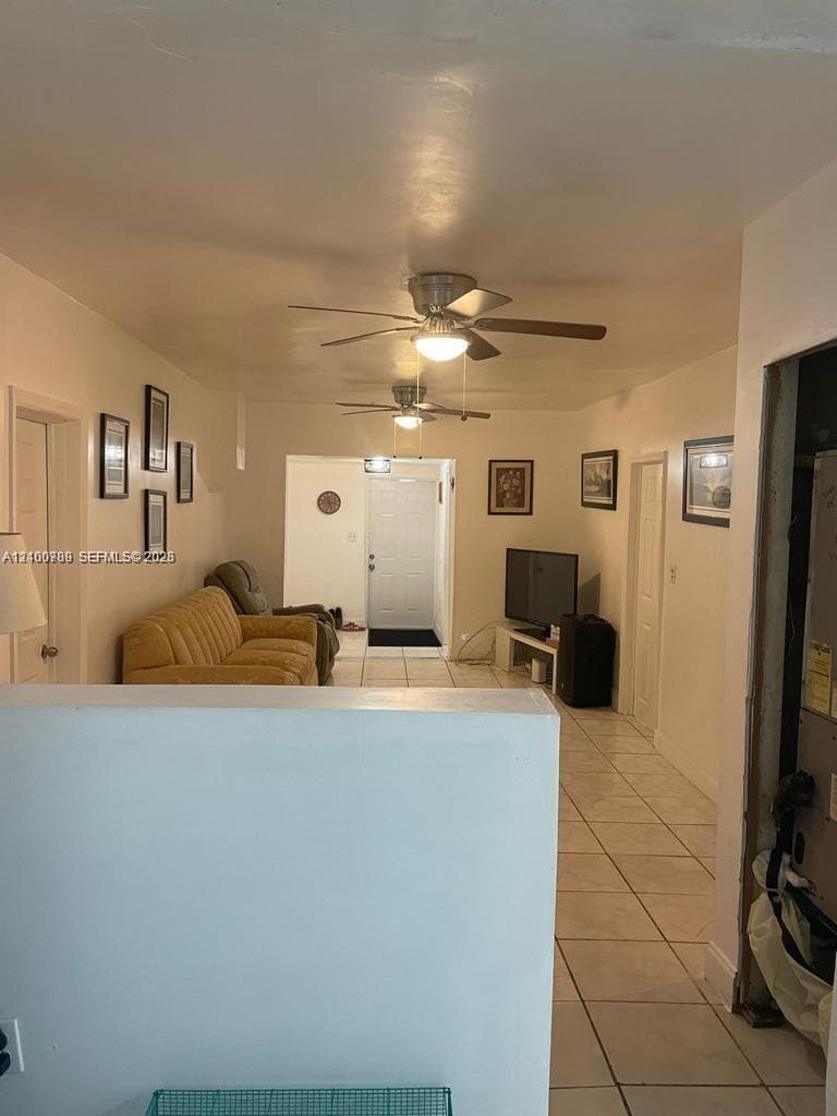 1137 NW 58th Ter photo 8