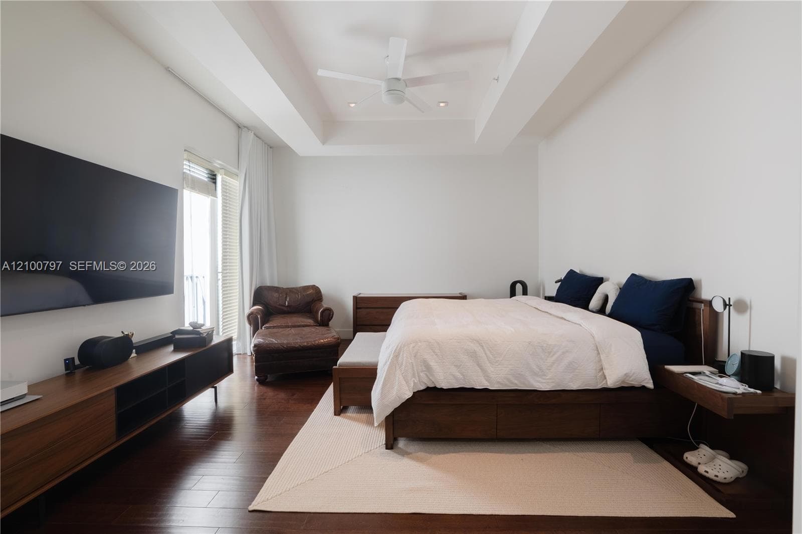 645 Santander Ave #2 photo 17
